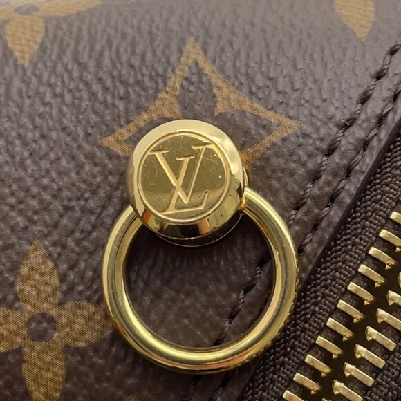 LOUIS VUITTON Just in case Monogram Beige M47096 - Picture 11 of 16